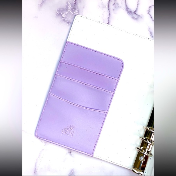 Purple A5 Luxury Planner💜 - Picture 2 of 5